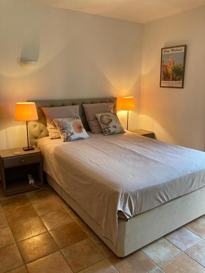 Lone Star House Bed & Breakfast Сен Максим Екстериор снимка