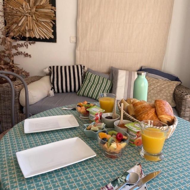 Lone Star House Bed & Breakfast Сен Максим Екстериор снимка