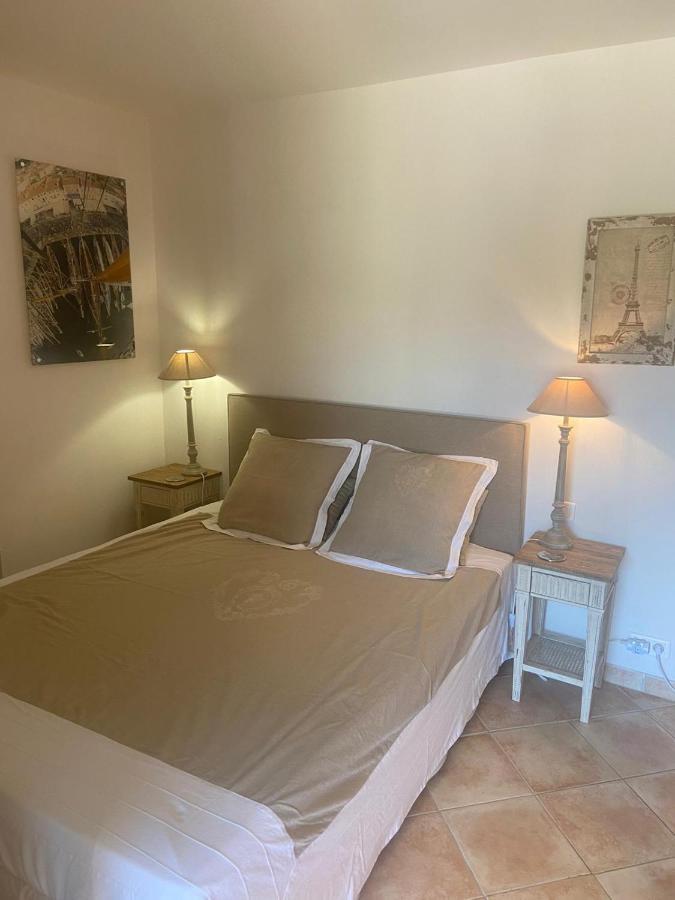 Lone Star House Bed & Breakfast Сен Максим Екстериор снимка