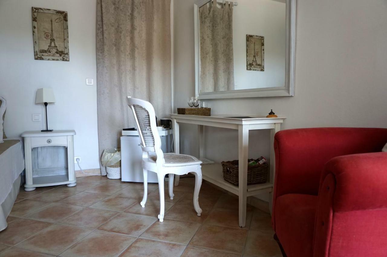 Lone Star House Bed & Breakfast Сен Максим Екстериор снимка