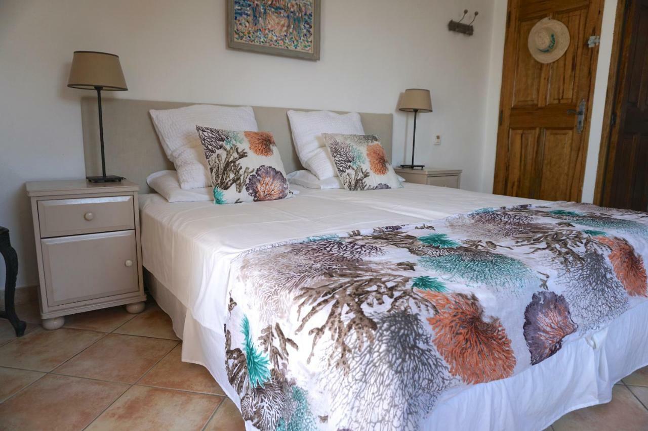 Lone Star House Bed & Breakfast Сен Максим Екстериор снимка